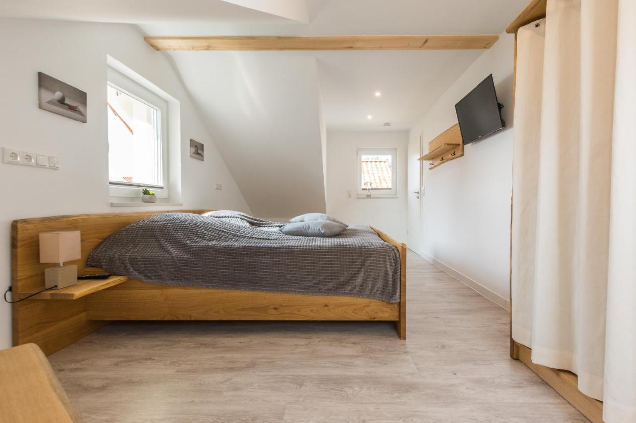 Ferienhaus Fuer Die Ganze Familie - Kamin-Sauna-See Краков-ам-Зе Экстерьер фото